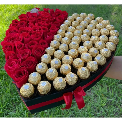Kırmızı Güller & Ferrero Rocher Çikolata Aranjmanı